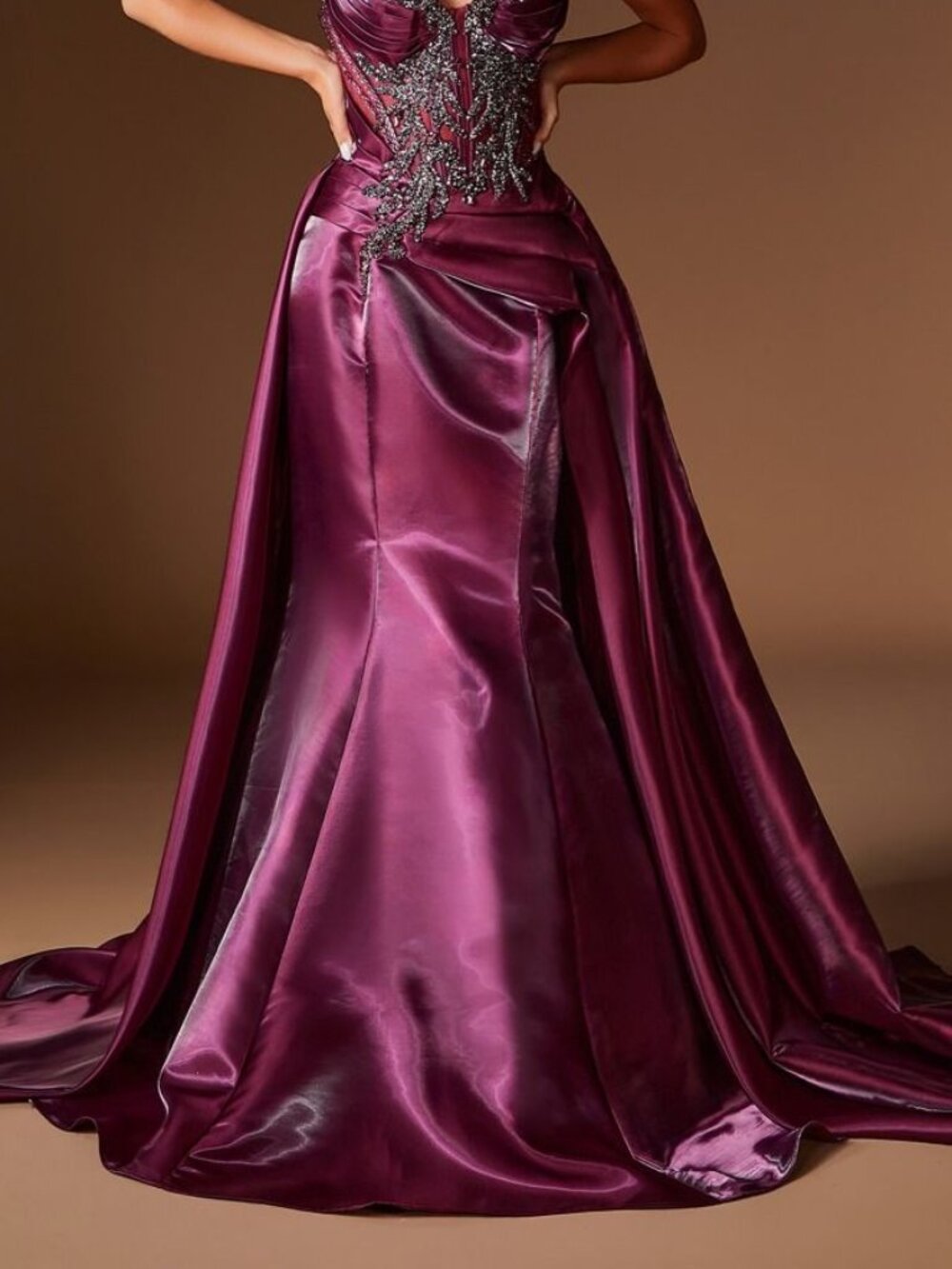New Plum Noir Liquid Organza Gown w/ Beads Embroidery & Mermaid Cut CDS568 - Picture 5 of 8